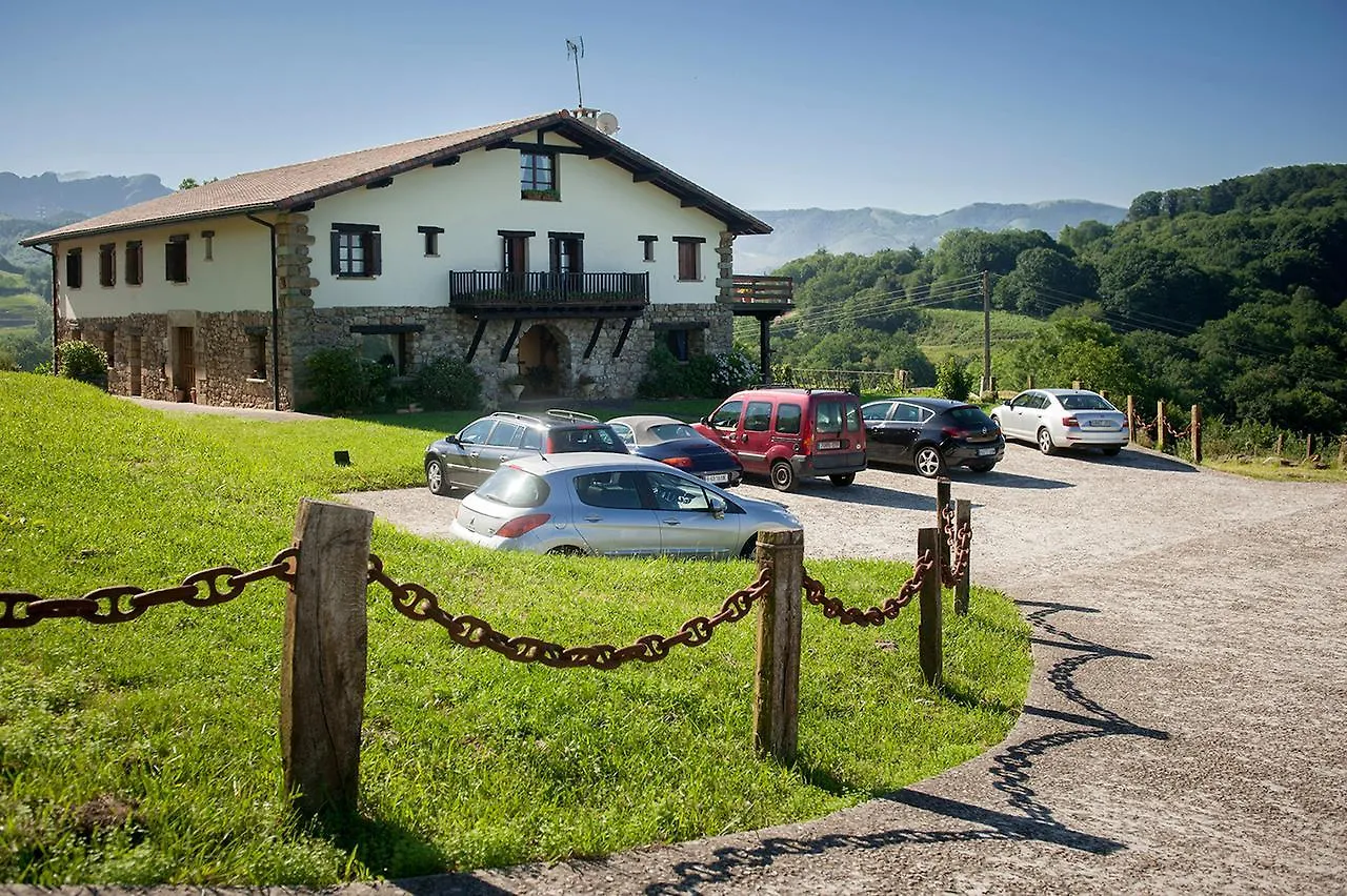 Country house Casa Peluaga Guest House Oiartzun