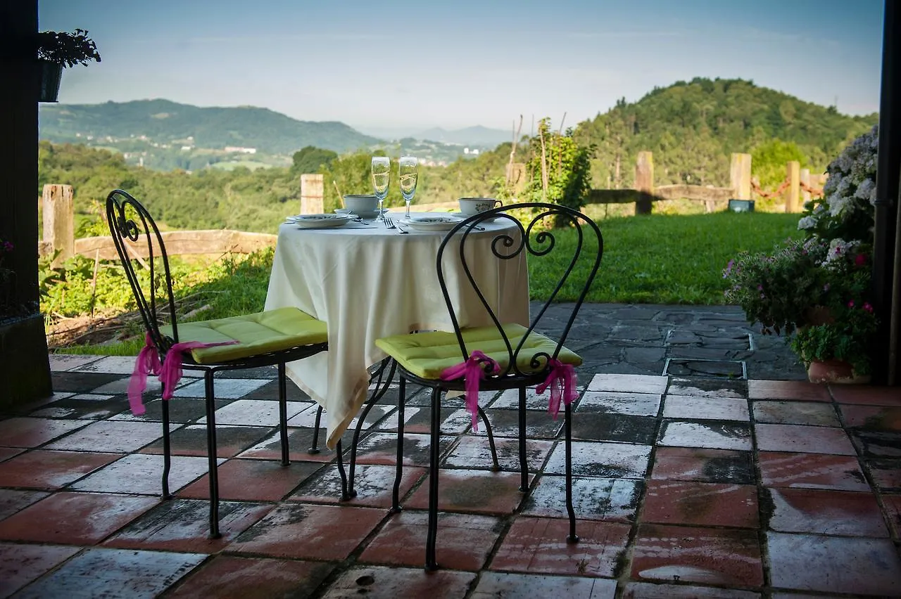 Maison d'hôtes Casa Peluaga à Oiartzun 0*,  Espagne